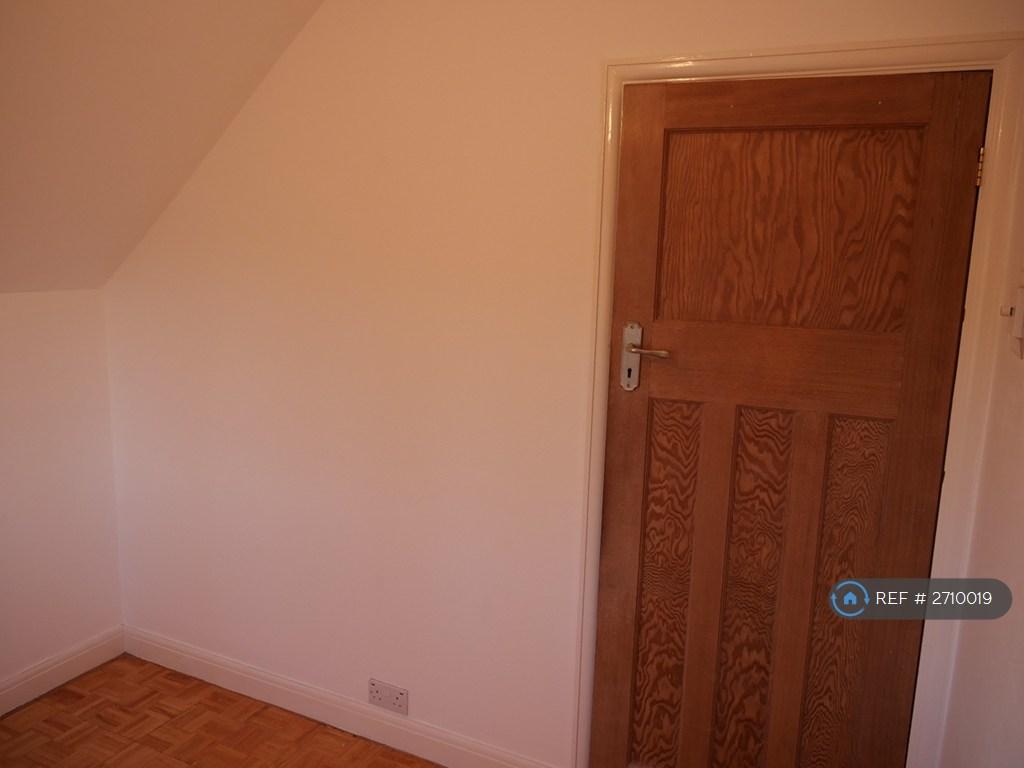Bedroom 4 / Study