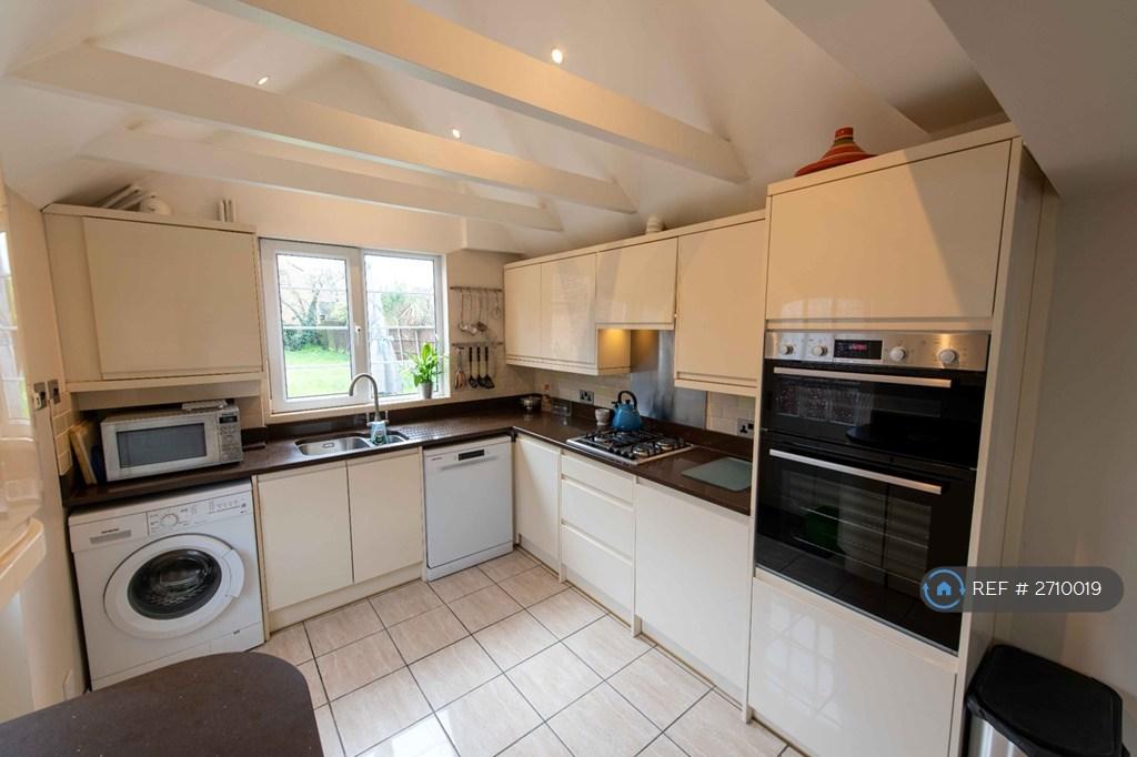 Kitchen Diner, New Oven