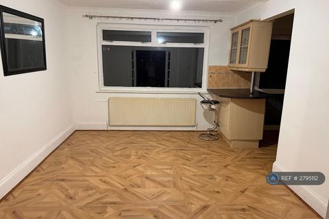 undefined, Marconi Way, Southall, UB1