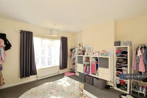 undefined, Broadway, Peterborough, PE7