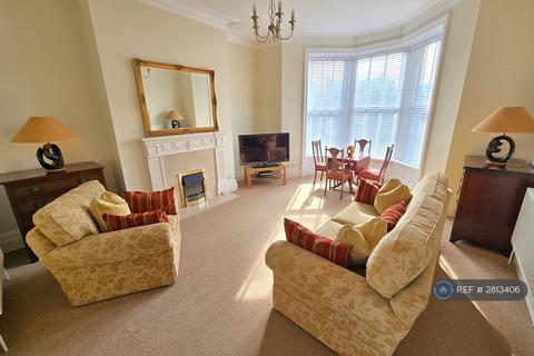undefined, Clifton Drive North, Lytham St. Annes, FY8