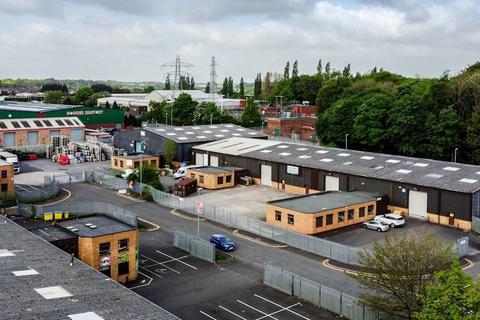 Distribution warehouse to rent - Royle Pennine Trading Estate, Rochdale OL11