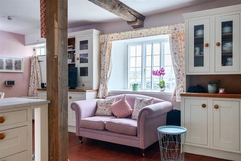 5 bedroom detached house for sale, Upton Hellions, Crediton