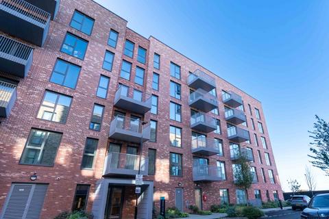 2 bedroom flat to rent, 9 Samara Drive, Southall UB1