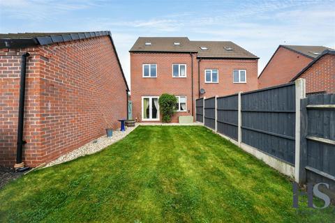 undefined, Spiers Crescent, Evesham
