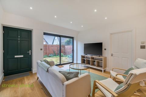 undefined, The Grove, Coulsdon, CR5