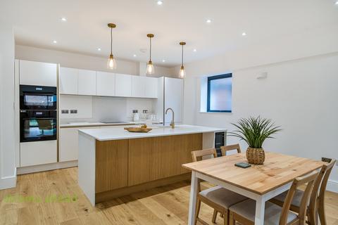 undefined, The Grove, Coulsdon, CR5