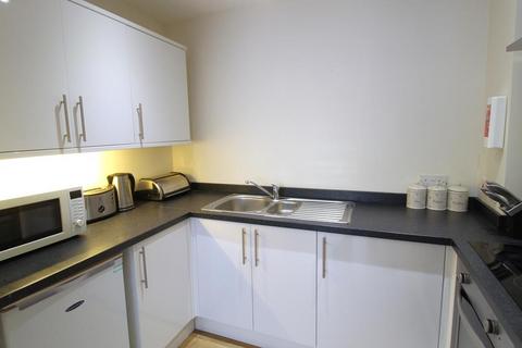 1 bedroom flat to rent, Wallfield Place, Ground Right,