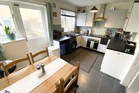 3 bedroom terraced house for sale, Charlecote Park, Telford, Shropshire, TF3