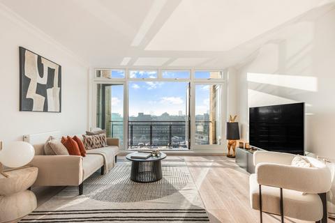 2 bedroom apartment for sale, Star Place, London E1W