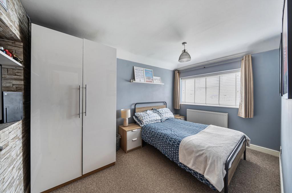 1419956-12-69a1ba...