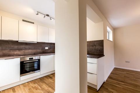 1 bedroom flat to rent, Dunnock Close