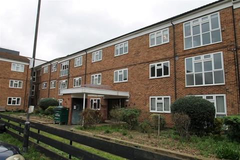 2 bedroom flat to rent, Leytonstone E11
