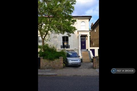 Glengall Road, London, SE15