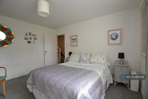 1 bedroom flat to rent, Glengall Road, London, SE15
