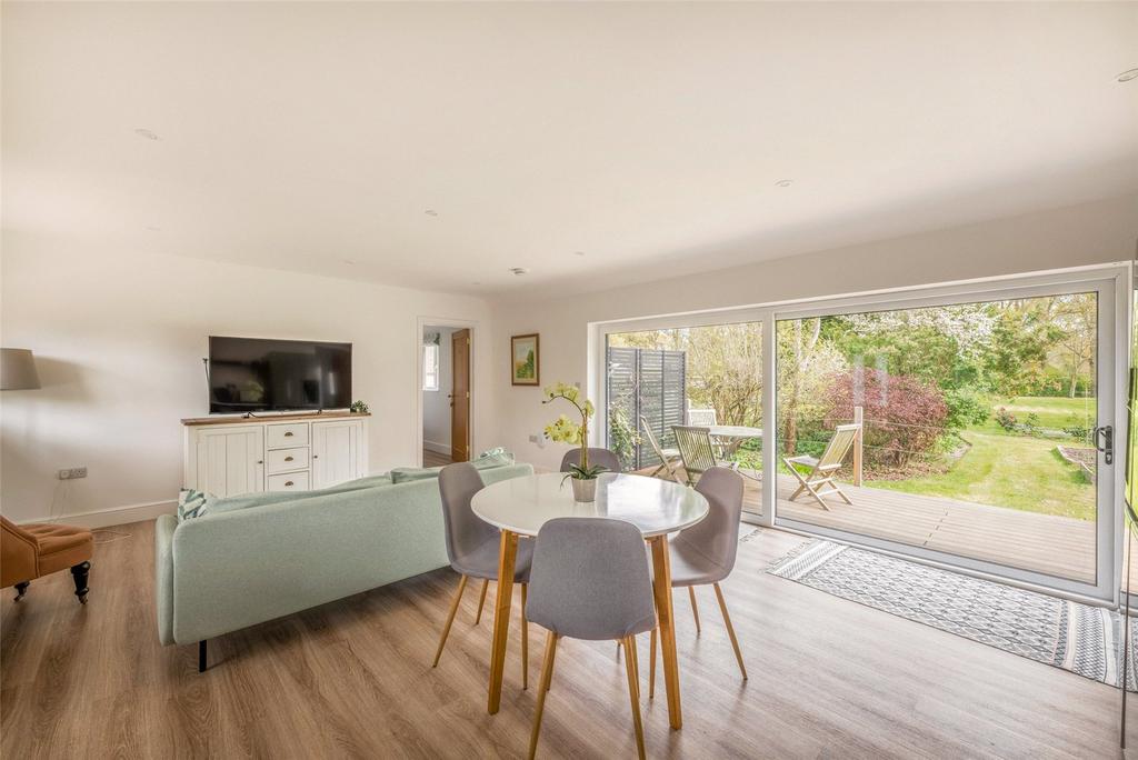 Open Plan Sitting Rm