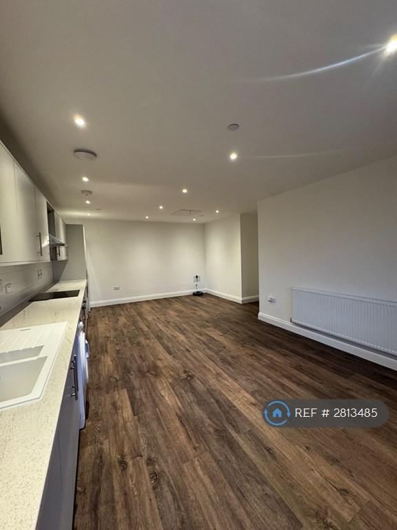 Open Plan Kitchen / Living Room