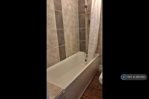 1 bedroom flat to rent, Holloway Road, London, N19