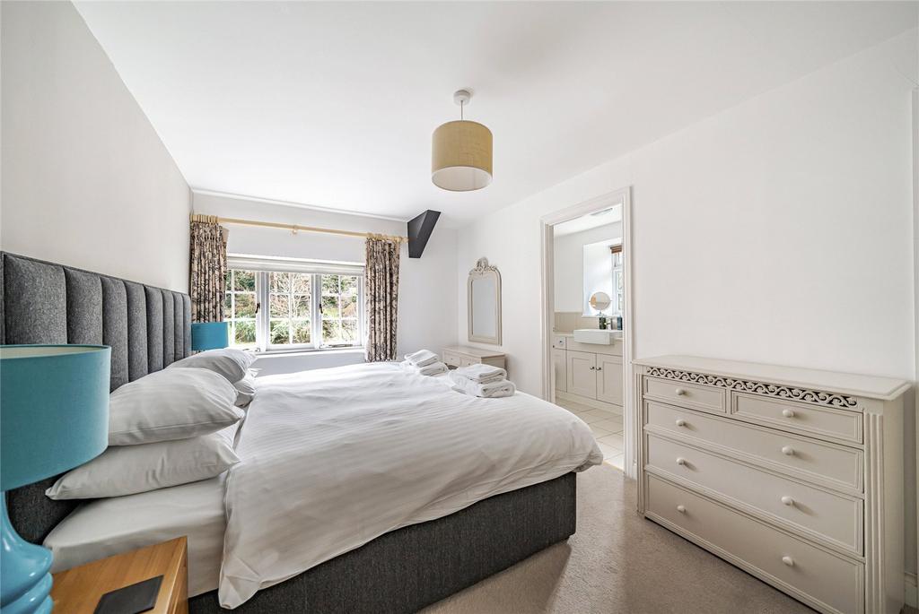 Cottage Bedroom