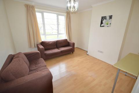 2 bedroom flat to rent, edgware HA8