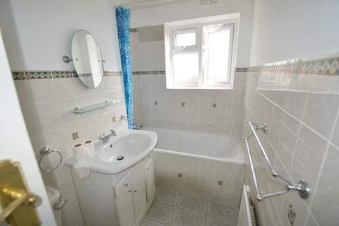 2 bedroom flat to rent, edgware HA8