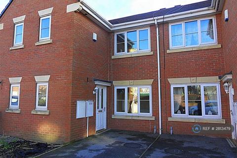 undefined, Kiln Avenue, Mirfield, WF14