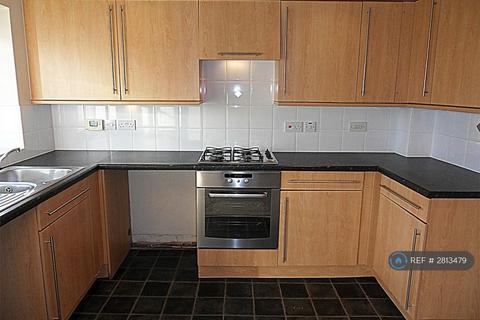 undefined, Kiln Avenue, Mirfield, WF14