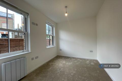 undefined, Princess Crescent, London, N4