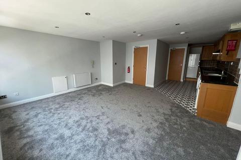 2 bedroom flat to rent, Manchester M4