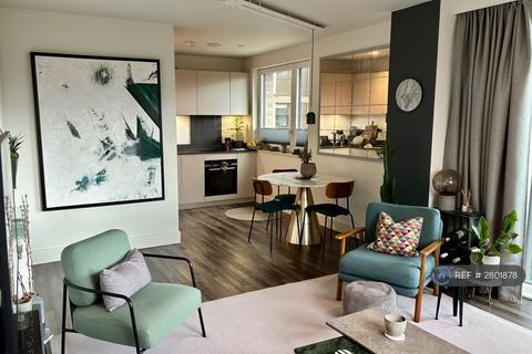 2 bedroom flat to rent, Quartz Apartments, London, SE14