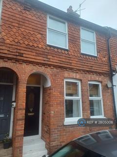 Lower Road, Eastbourne, BN21