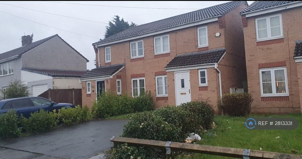 3 Bed, 2 Bathroom Semi Detached