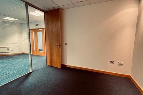 Office to rent, 27-28 Middleborough Colchester CO1 1TG