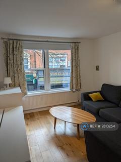 2 bedroom flat to rent, Park Avenue, London, NW2