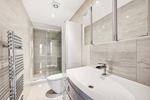 3 bedroom terraced house to rent, Eccleston Square, Pimlico, London, SW1V