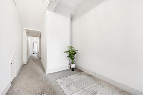 3 bedroom terraced house to rent, Eccleston Square, Pimlico, London, SW1V