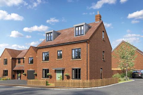 5 bedroom detached house for sale, The Dunnerton - Plot 36 at Bovingdon Grange Meadows, Bovingdon Grange Meadows, Meadow Drive HP3