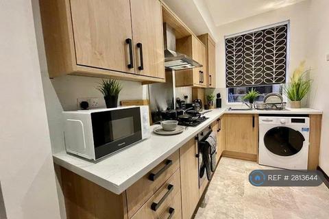 undefined, Sharples Hall St, Oldham, OL4