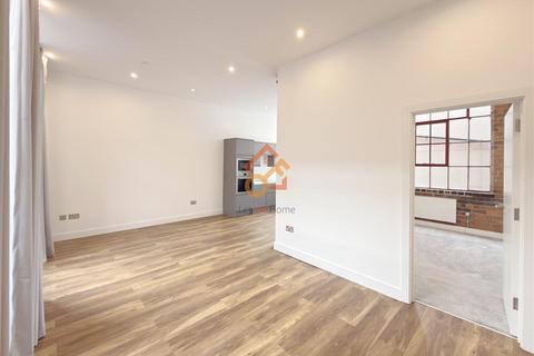 2 bedroom flat to rent, The Silversmiths, 34 Vittoria Street, Birmingham B1