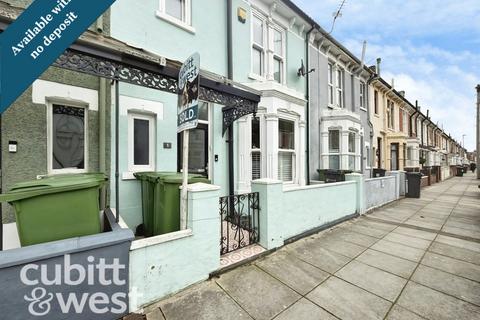 3 bedroom terraced house to rent, AVAILABLE WITH NO DEPOSIT Posbrooke Road Southsea PO4