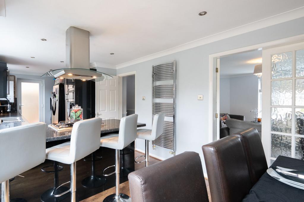 Open Plan Kitchen and Dining Room