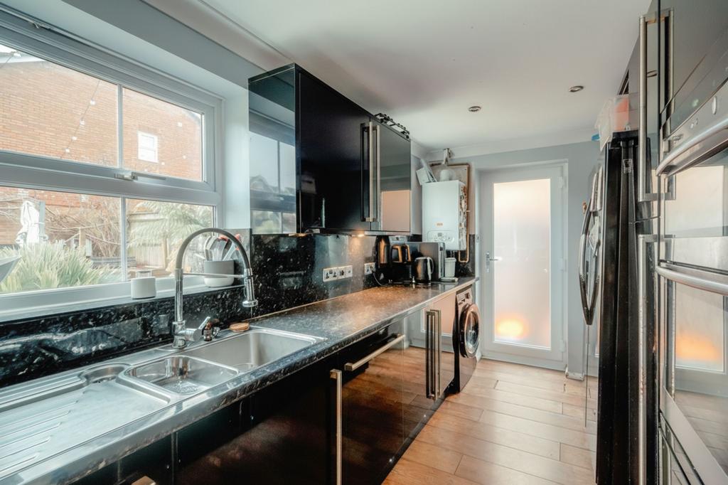 Open Plan Kitchen and Dining Room