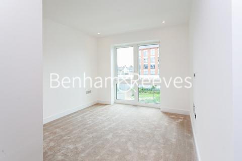 1 bedroom apartment to rent, Faulkner House, Fulham Reach W6
