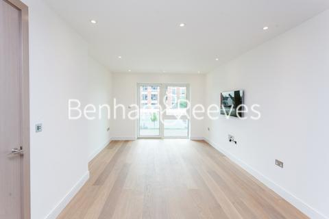 1 bedroom apartment to rent, Faulkner House, Fulham Reach W6
