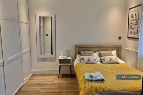 1 bedroom flat to rent, Tierney Lane, London, W6