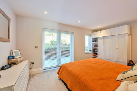 undefined, CHANTRY POINT, Guildford, GU1