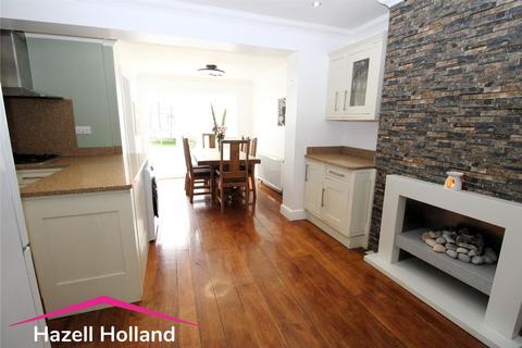 4 bedroom house for sale, Gwynn Road, Northfleet, Gravesend