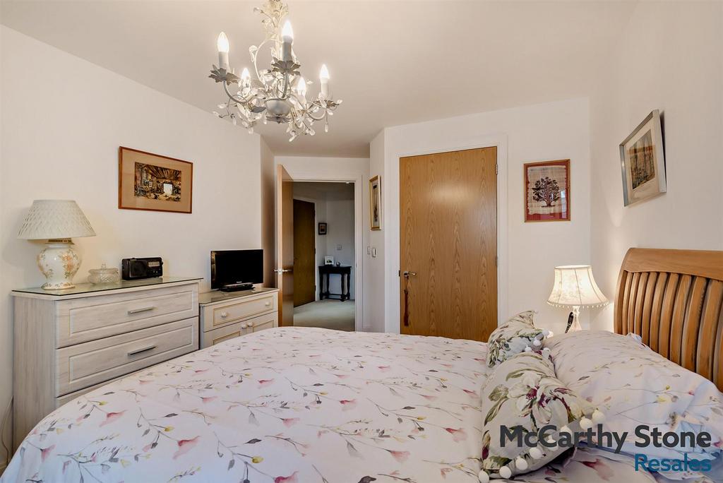 8679924-interior16-800.jpg