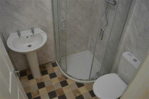 undefined, Room in Heygate Avenue, Southend on Sea