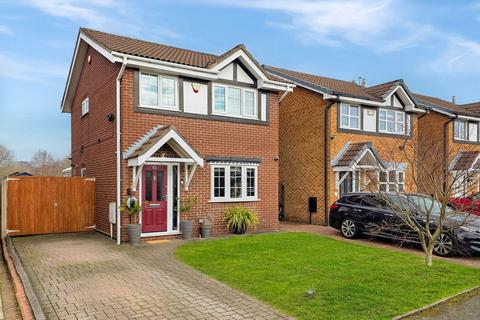 3 bedroom detached house for sale, Bradford Road, Manchester M30